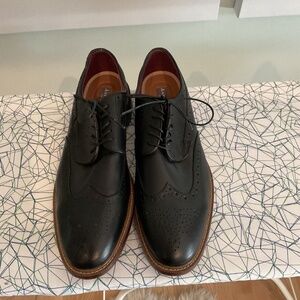 Ashton Grey Men’s Black Dress Shoes Size 11